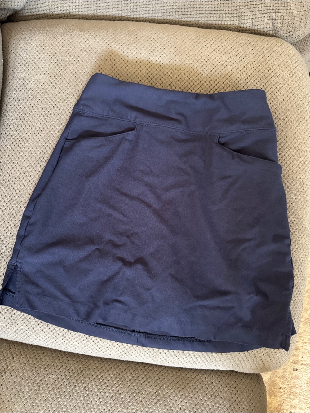 Navy blue Lady Hagen golf skirt